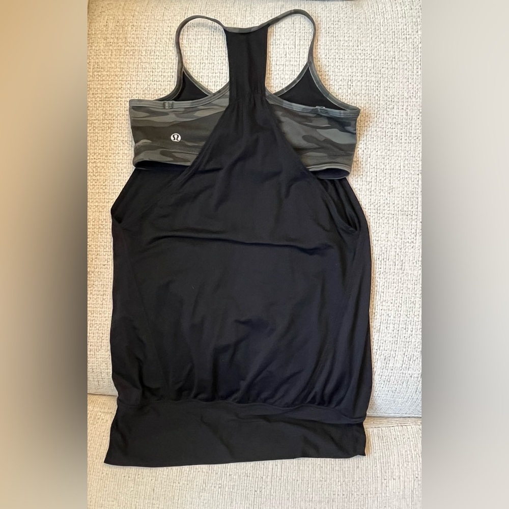 Lululemon- No limits tank with built in bra- black and camouflage- size 4/small